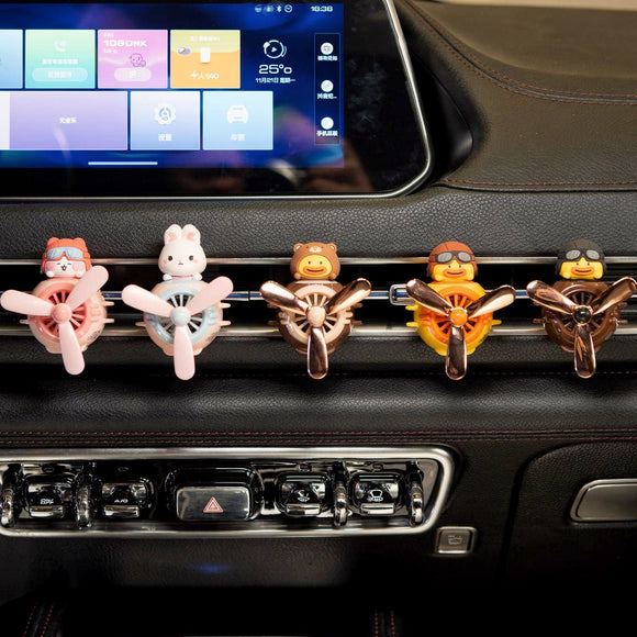 Car Air Fresheners Cute Pilot Cat Car Diffuser Rotating Propeller Cartoon Automotive Air Outlet Fan Creative Car Perfume Decoration Automotive Air Fresheners for Cars