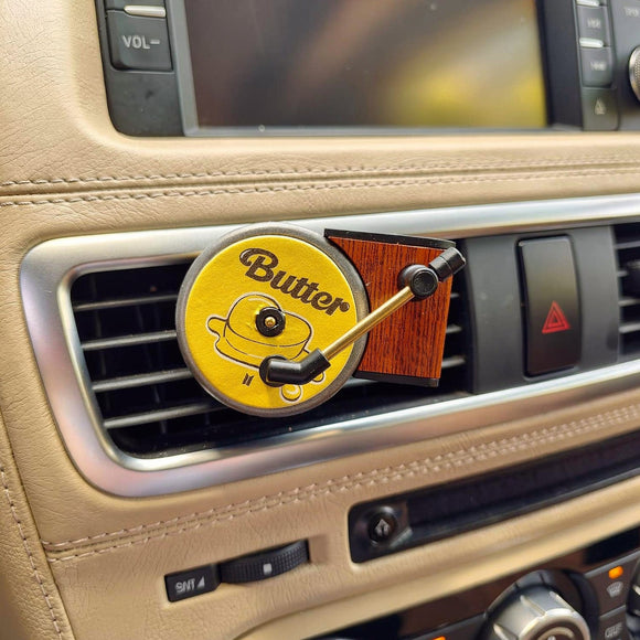 Car Vent Clip Aromatherapy Fragrance Diffuser Car Retro air freshener Clip Car Record Player Design Turntable Perfume Vent Outlet
